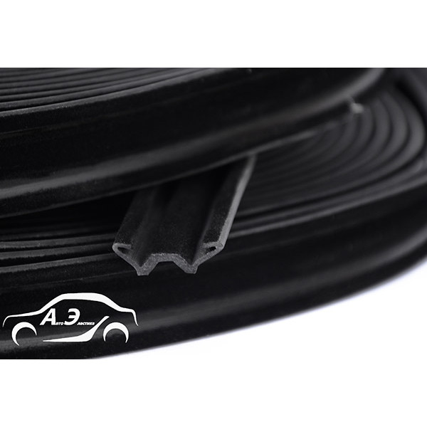 Профіль ущільнювача опускного скла ВАЗ-2101(кватирка) 2101-6203295 Профіль ущільнювача опускного скла ВАЗ-2101(кватирка) 2101-6203295